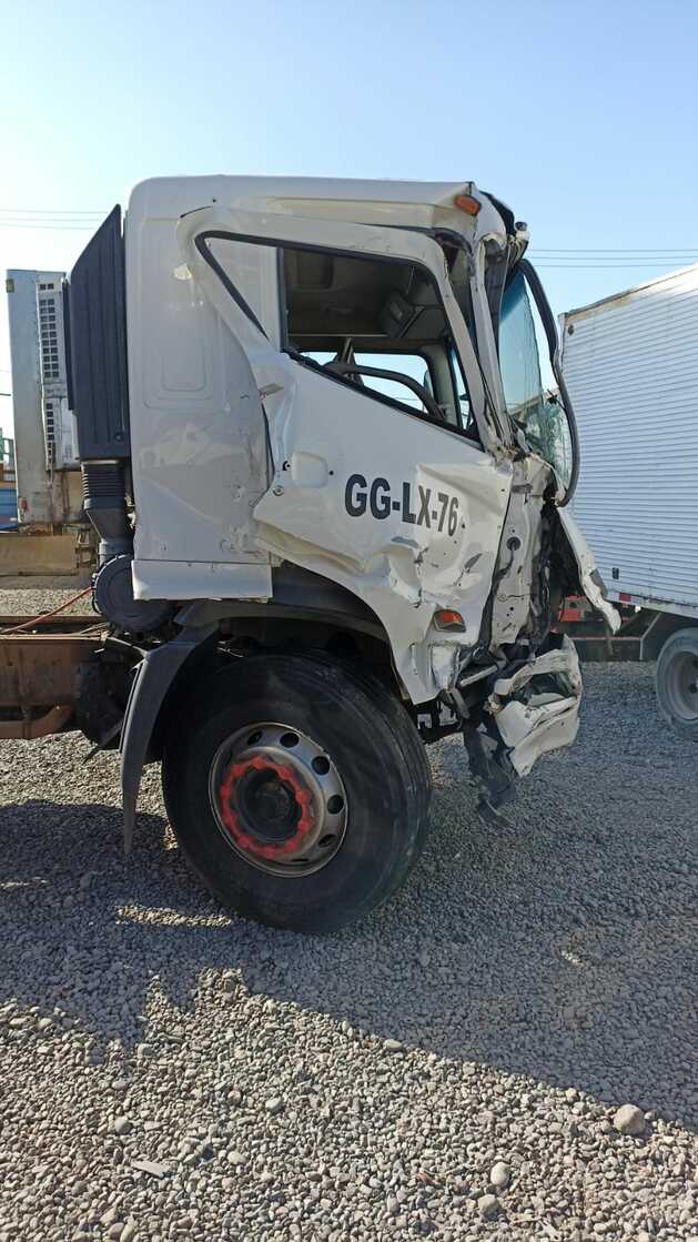  Hino GH 2005    EN DESARME